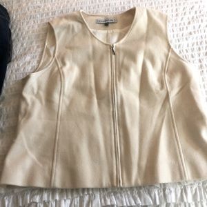Vest- wool cashmere blend